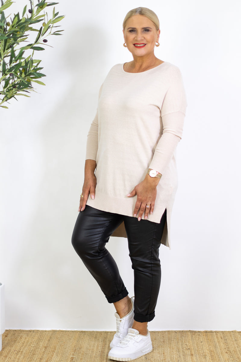 Simple Knit | Almond