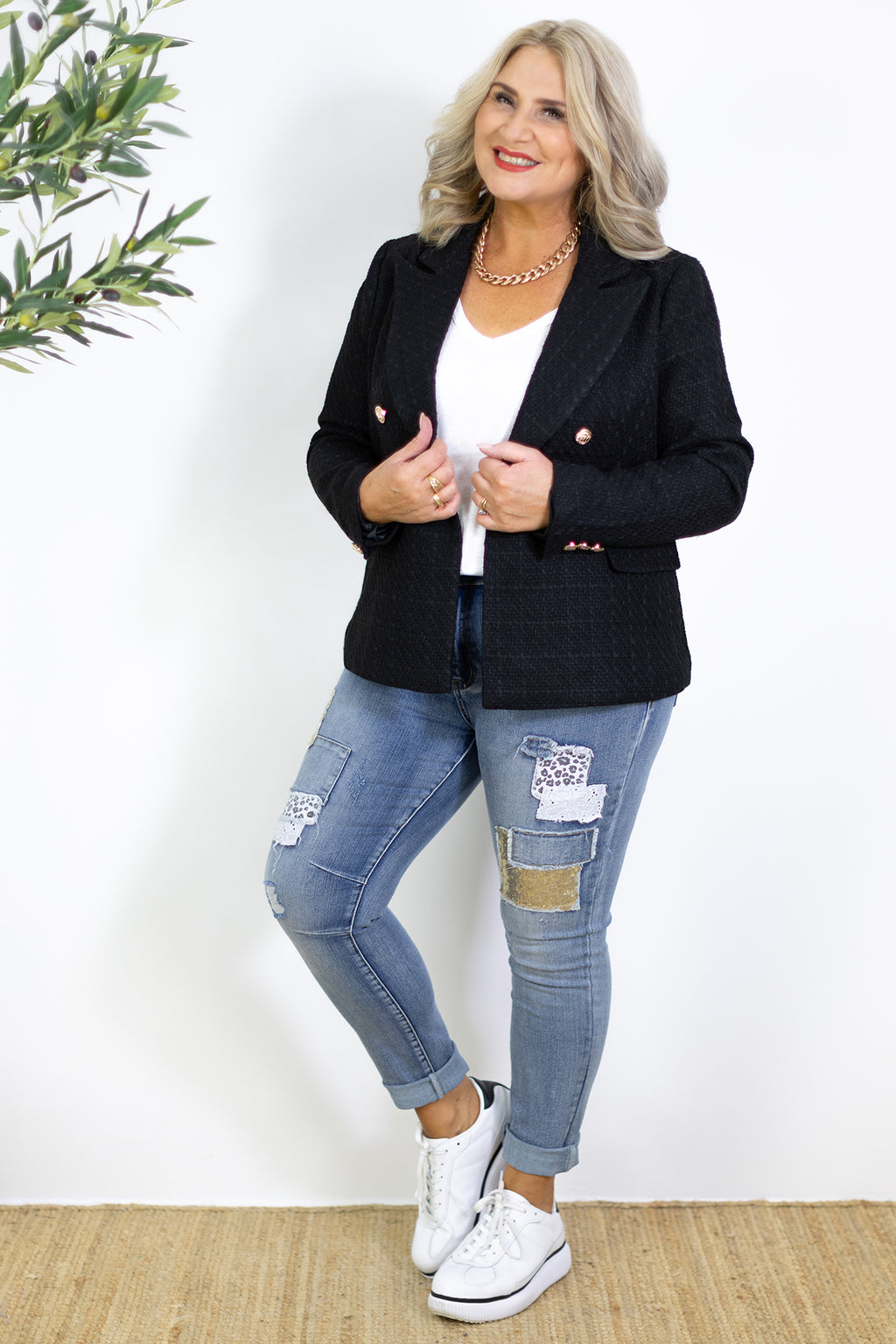 Sara Textured Blazer | Black