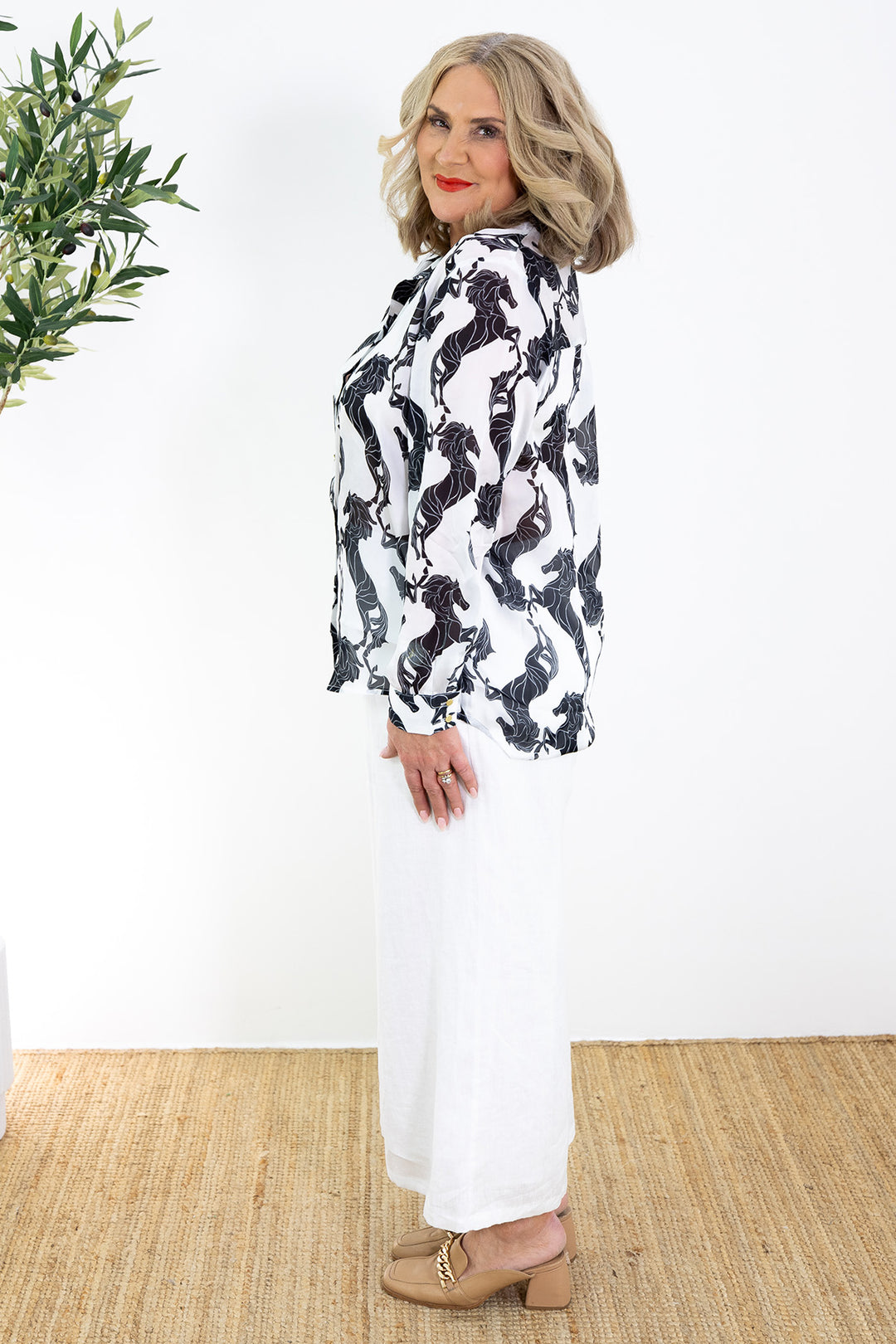 Prancing Pony Shirt | White