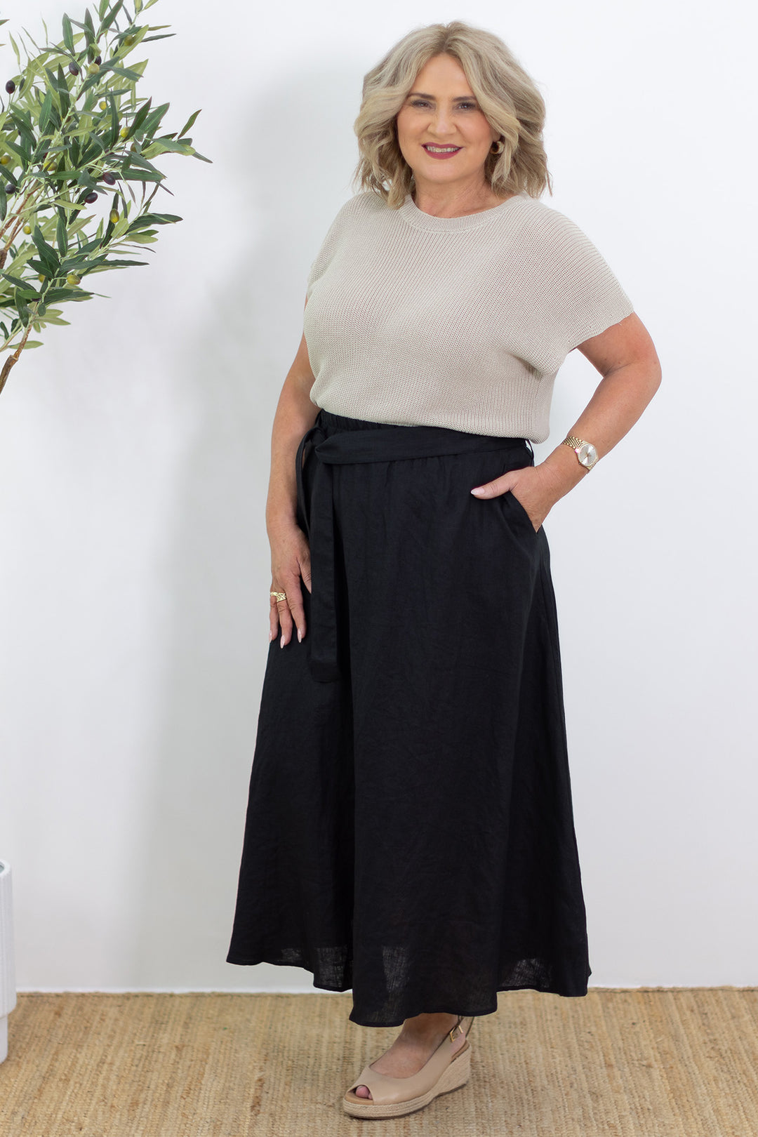 Capella Skirt | Black Raven