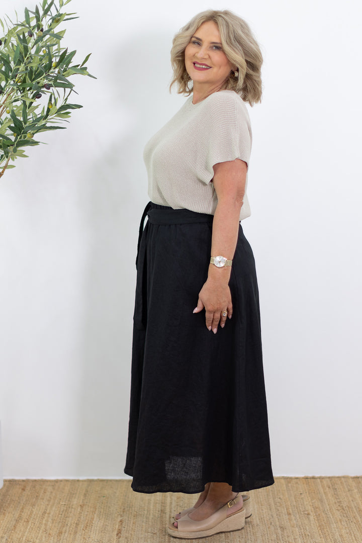 Capella Skirt | Black Raven