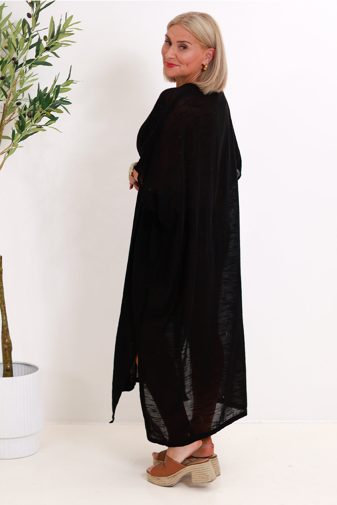 Giorgio Kaftan | BLACK