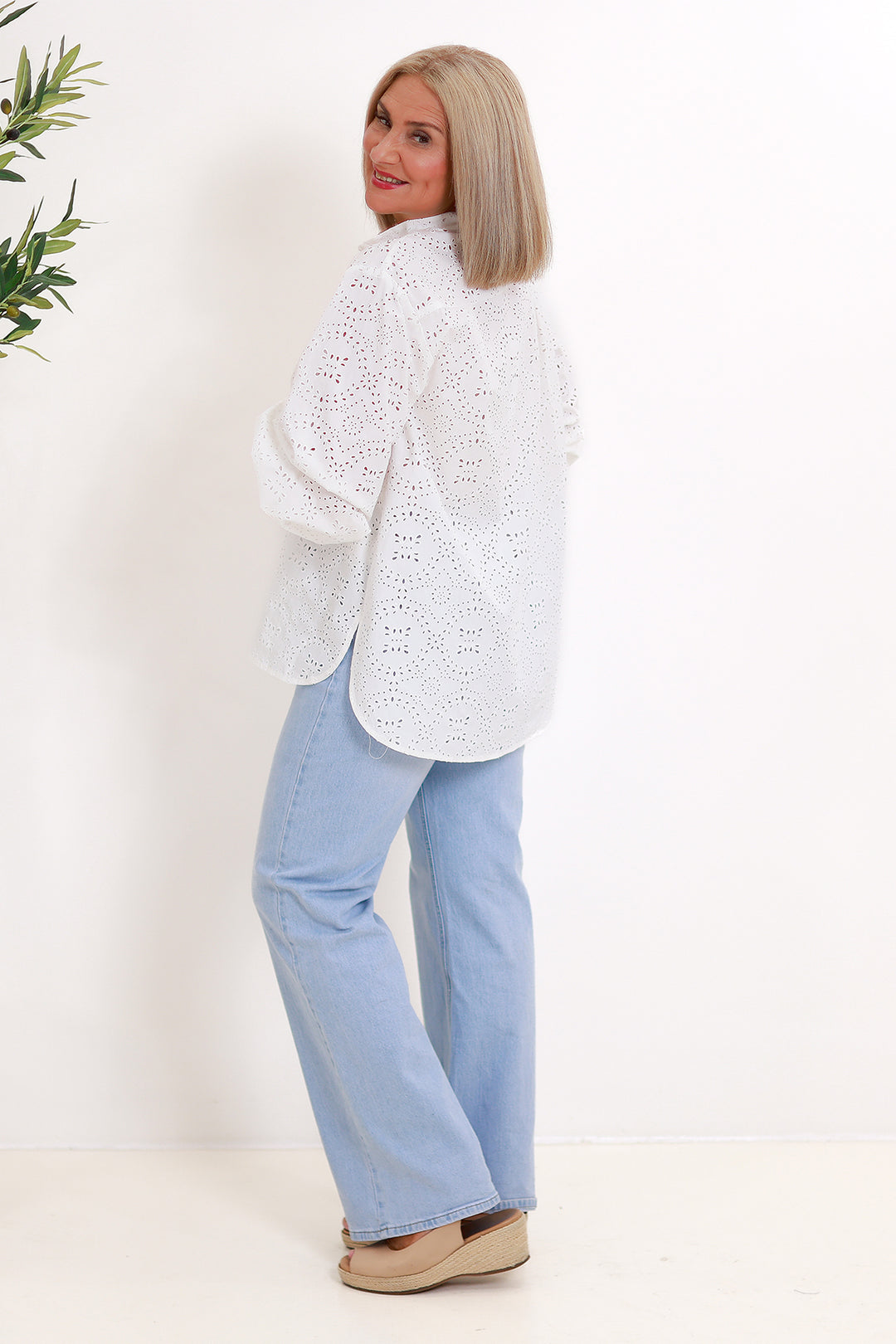 Belamy Broderie Shirt | WHITE