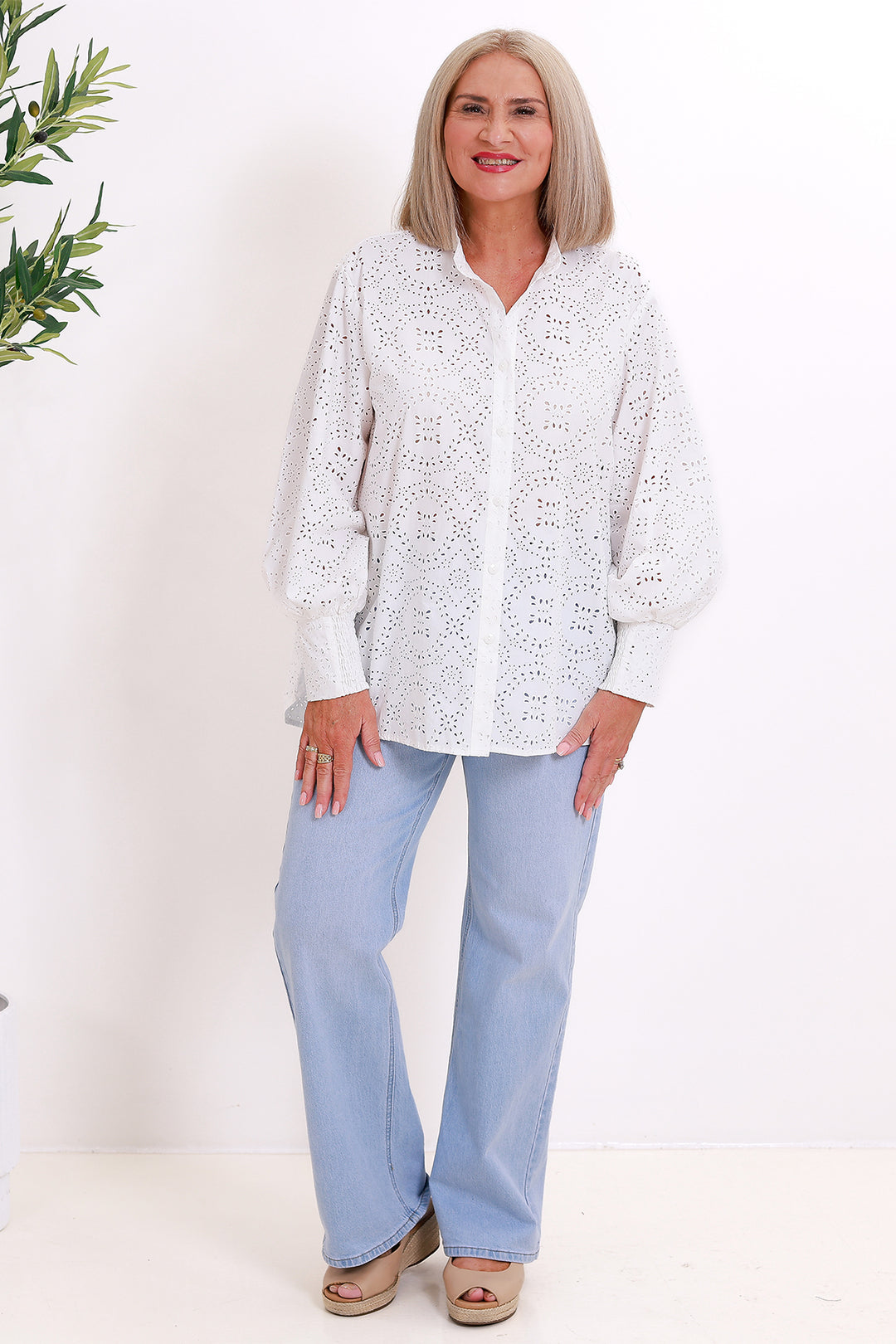 Belamy Broderie Shirt | WHITE