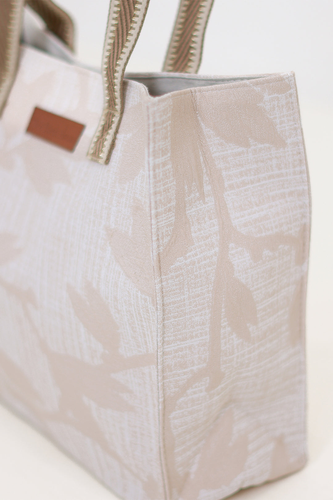 Solara Leaf Tote