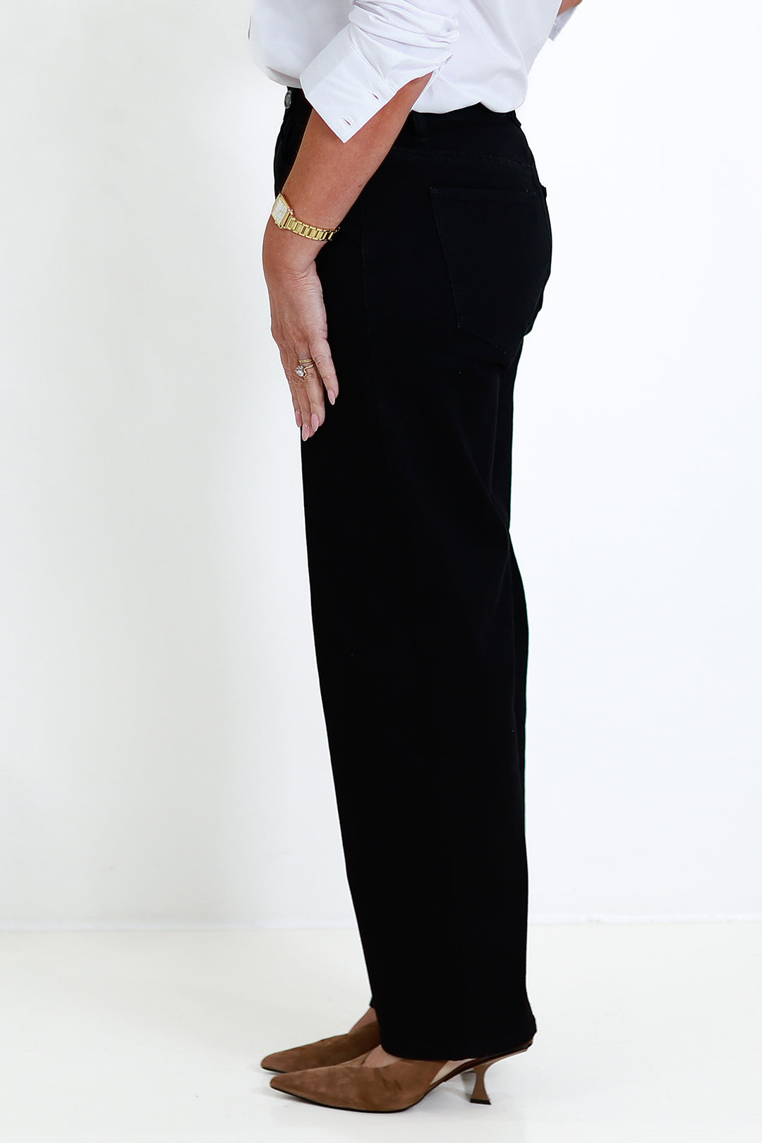 Baroness Straight Stretch Jeans | BLACK
