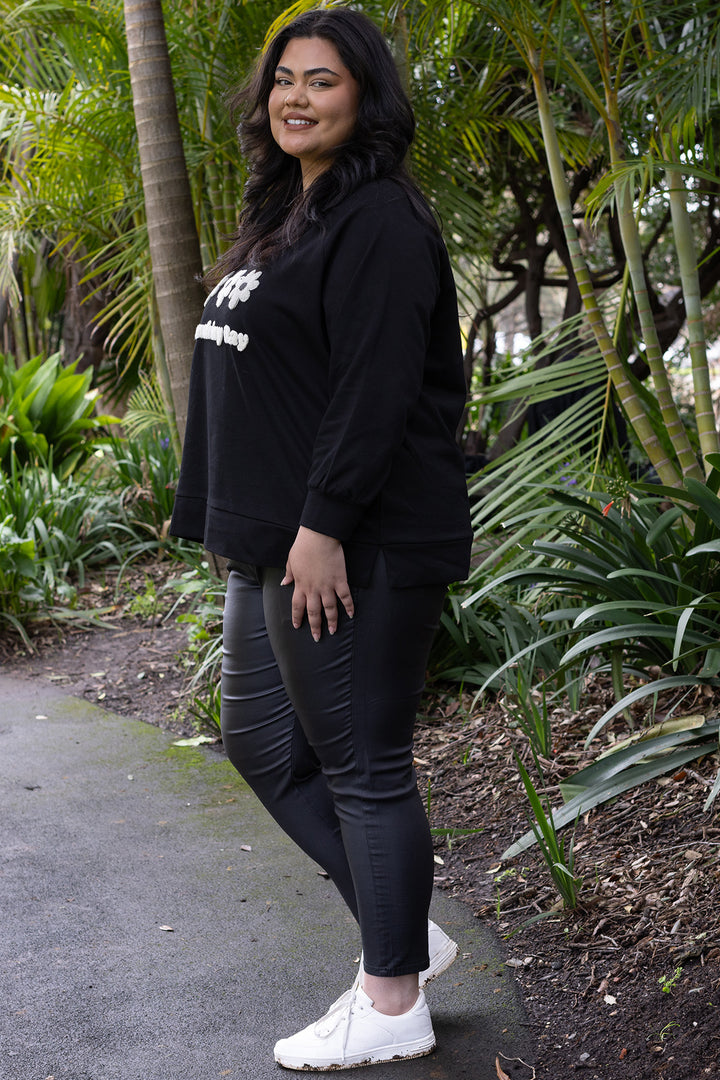Daisy Crew | BLACK Taupe