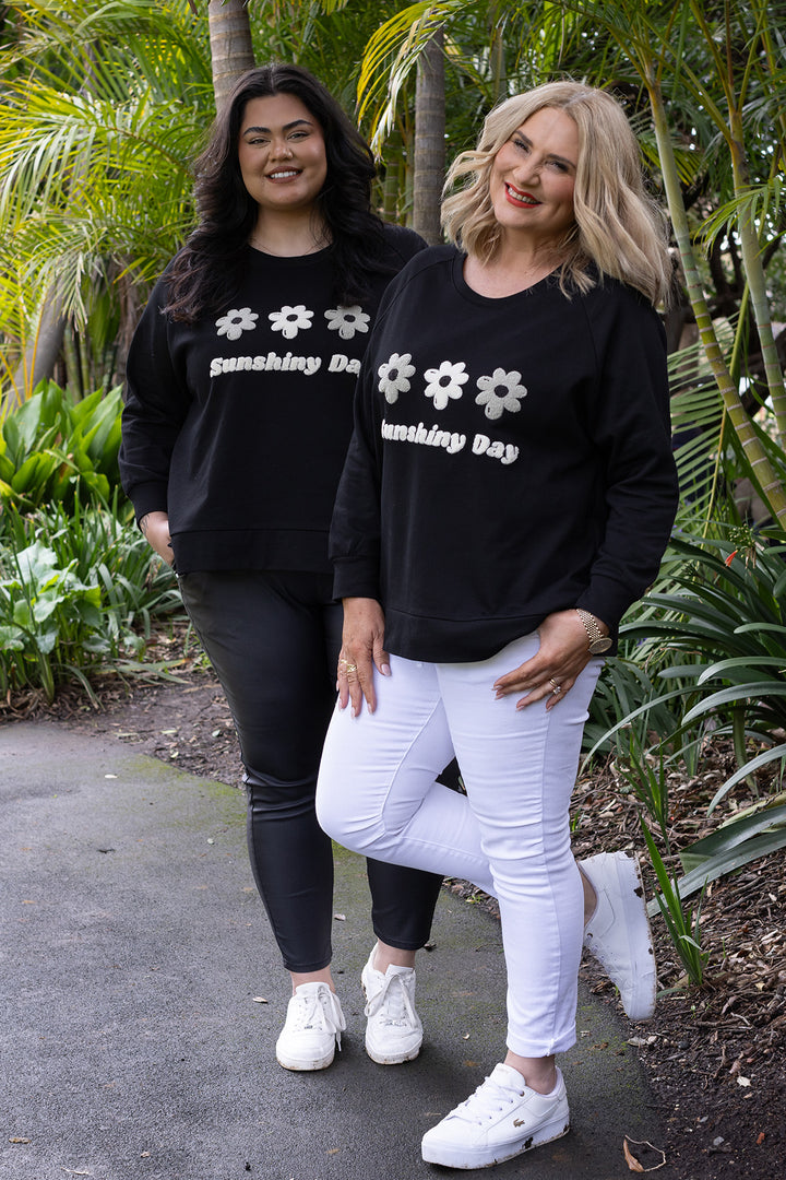 Daisy Crew | BLACK Taupe