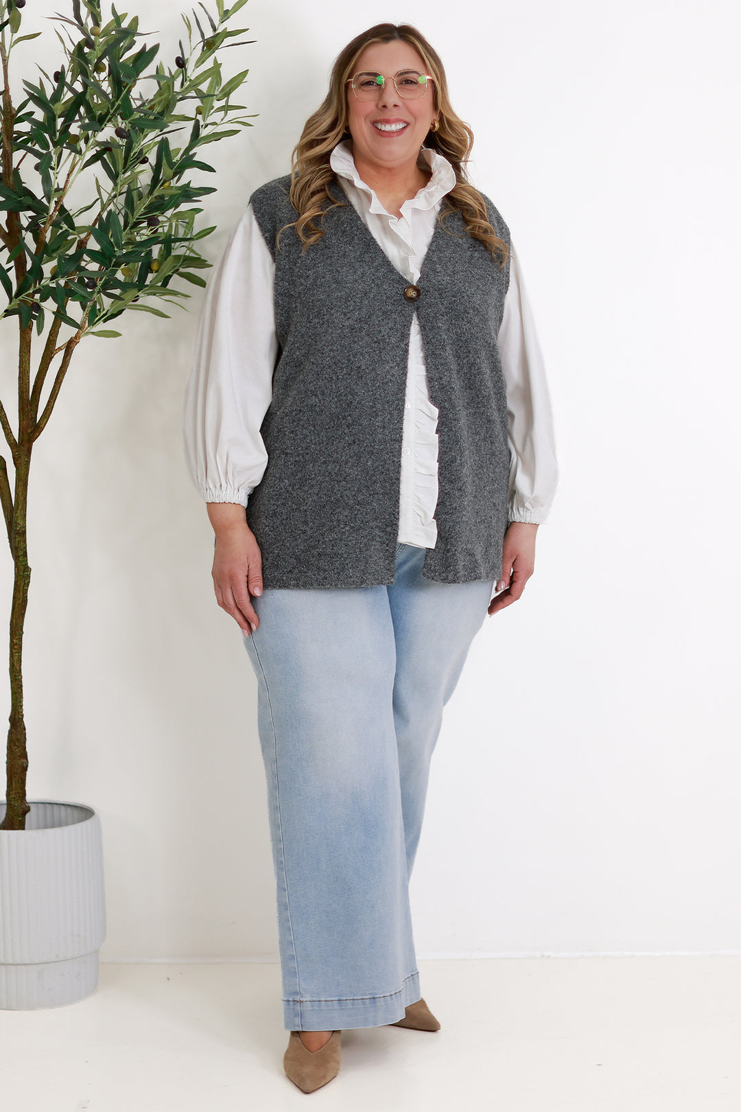 Kalani Vest | DARK GREY