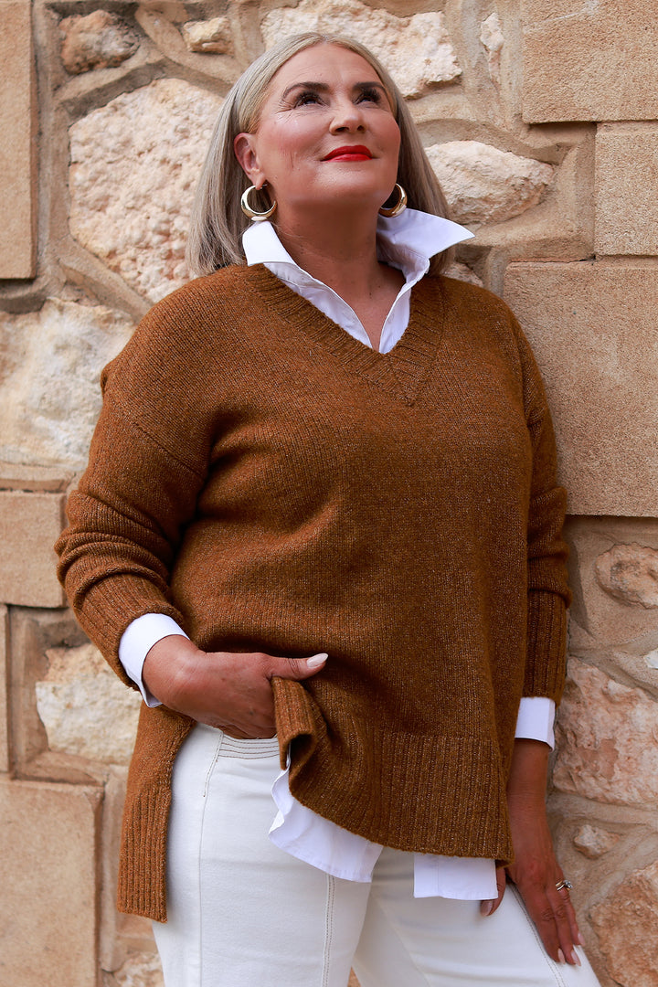 Diora Slouch Knit | TAN