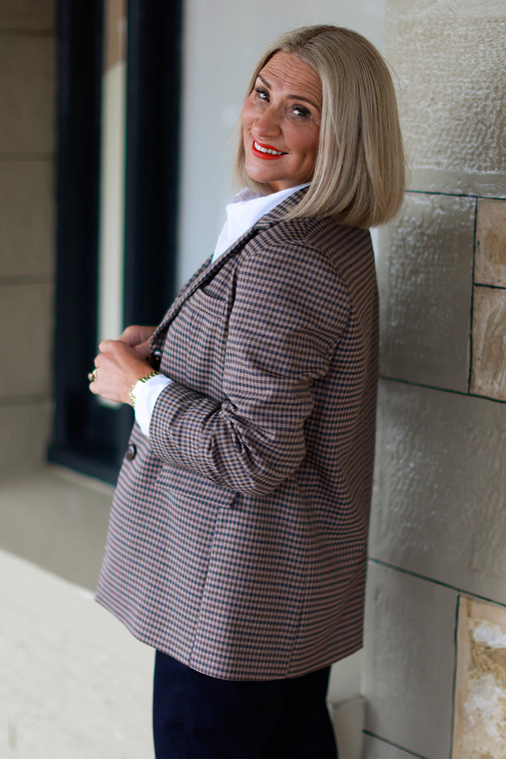 Eden Stretch Blazer |  PLAID NAVY & CHOC