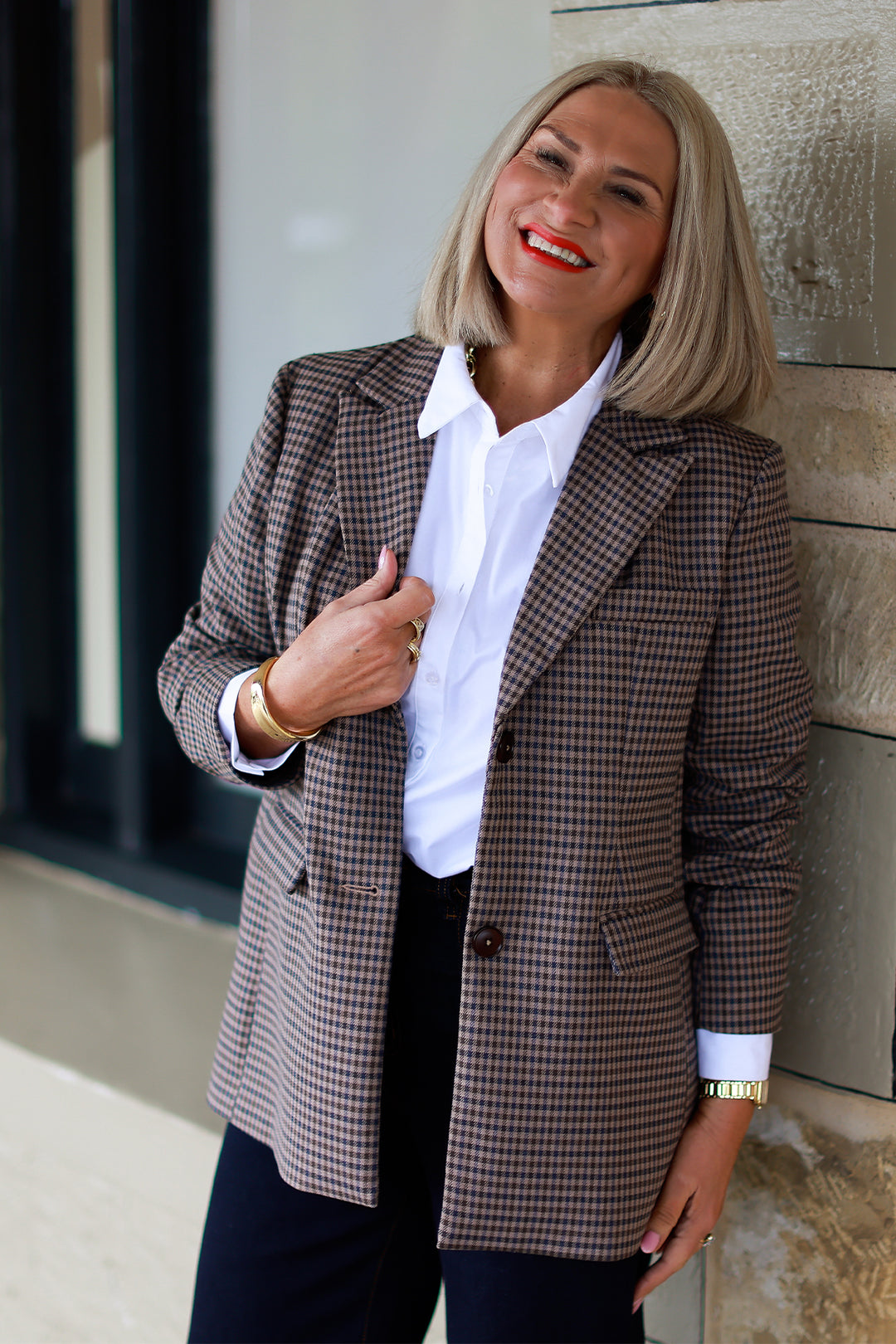 Eden Stretch Blazer |  PLAID NAVY & CHOC