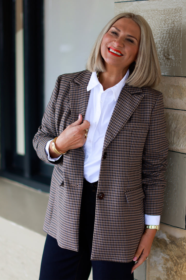 Eden Stretch Blazer |  PLAID NAVY & CHOC