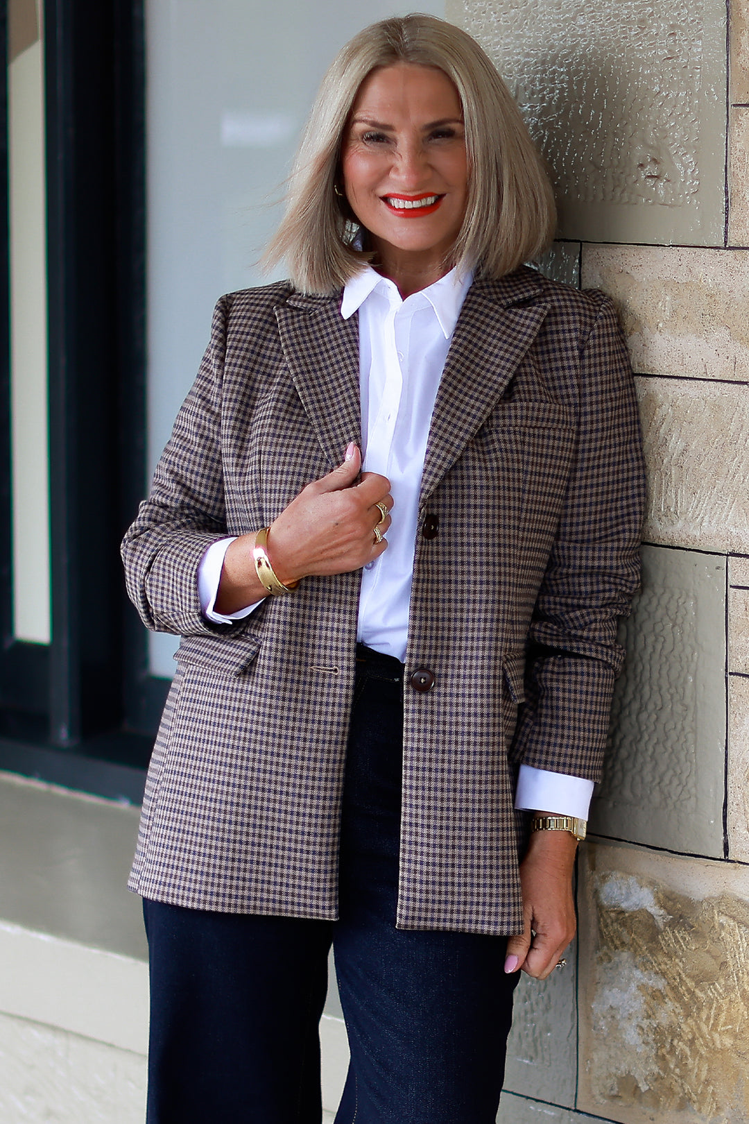 Eden Stretch Blazer |  PLAID NAVY & CHOC
