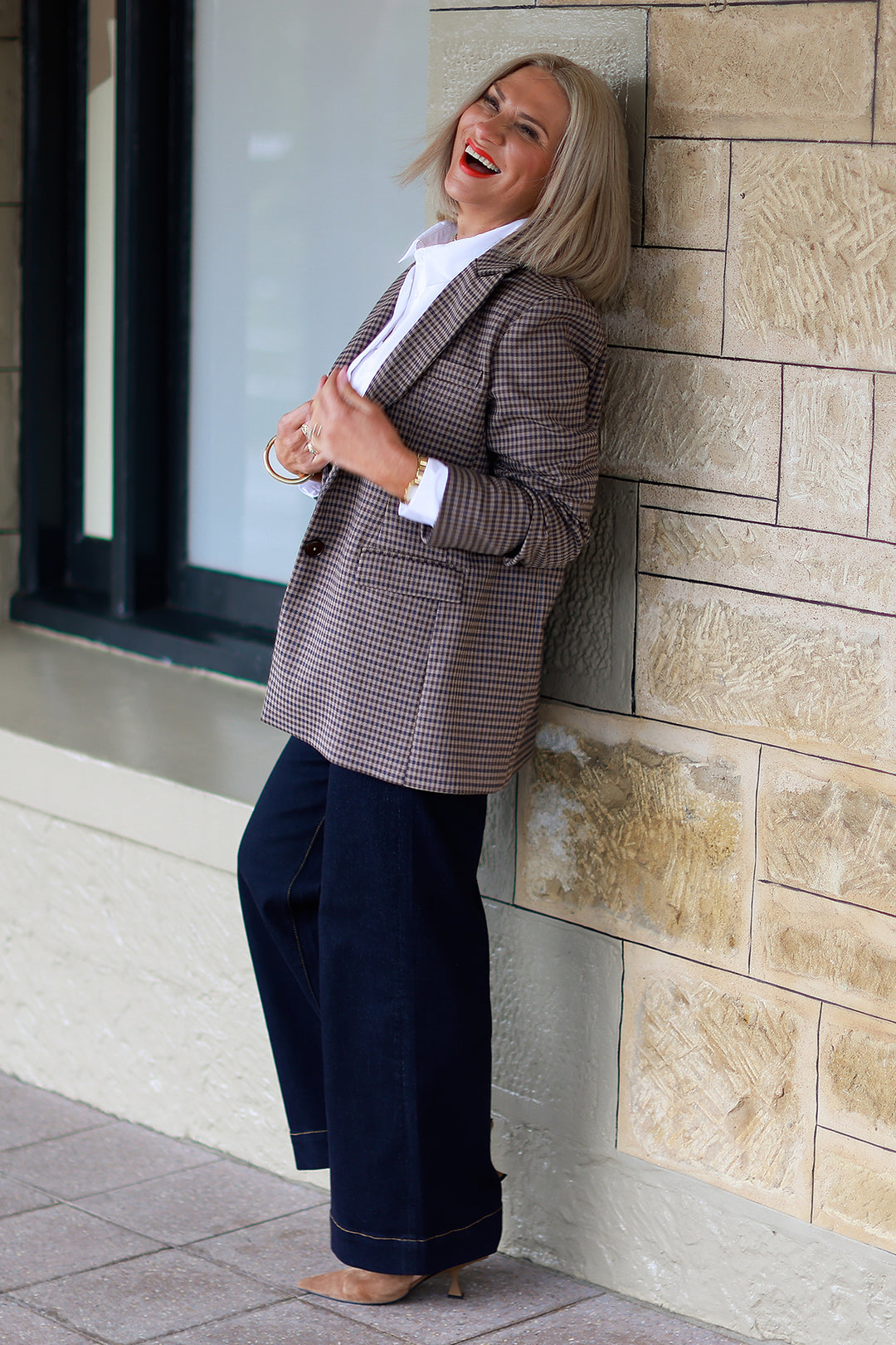 Eden Stretch Blazer |  PLAID NAVY & CHOC