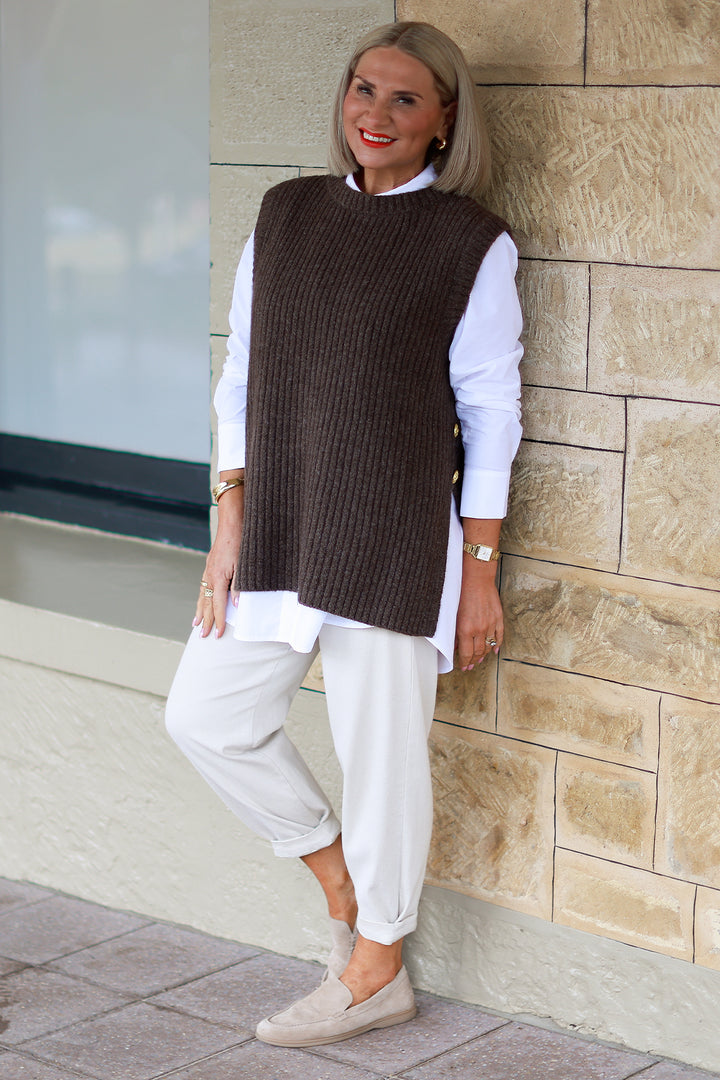 NEW Round Neck Vest | COCO brown