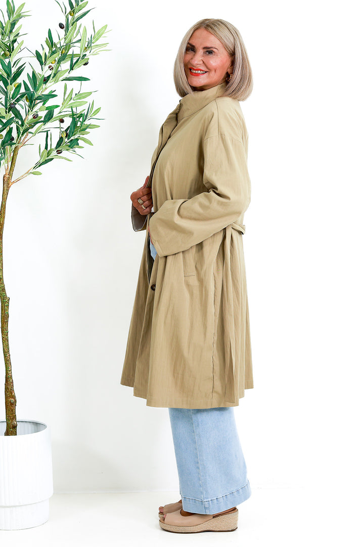 Eva Trenchcoat | TAN