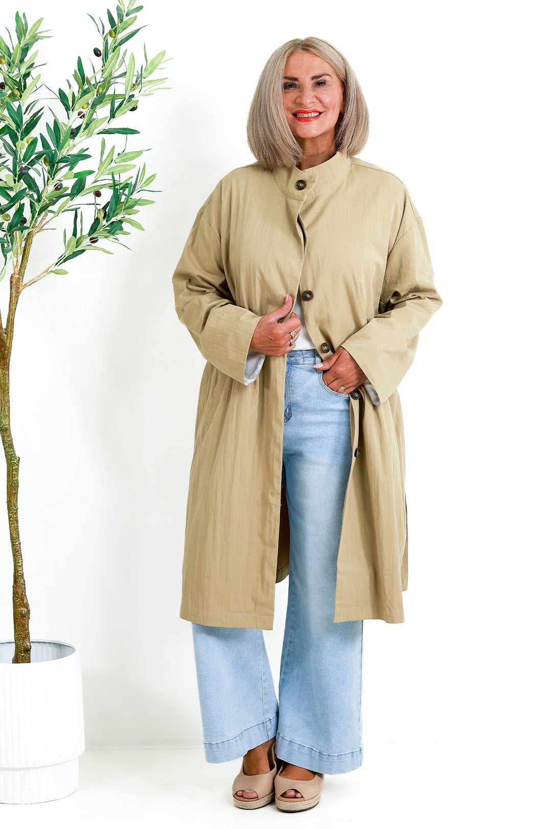 Eva Trenchcoat | TAN