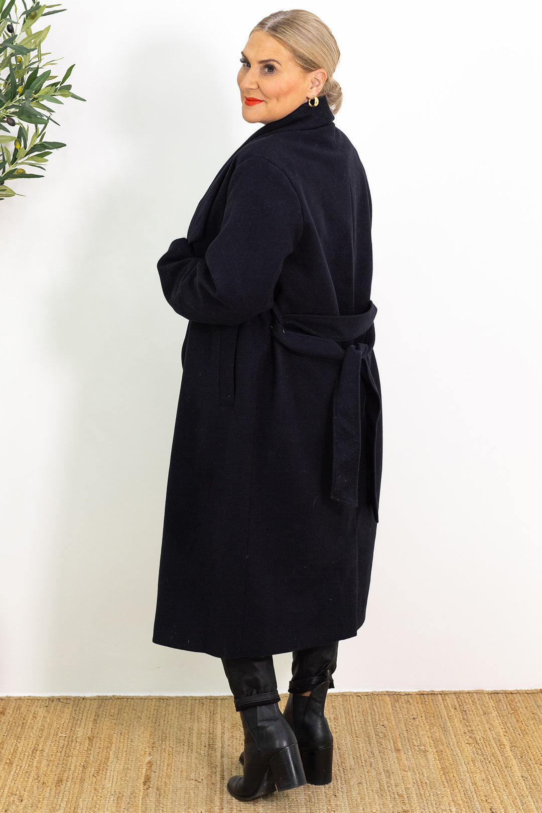 Lourdes Wrap Coat | Ink Black