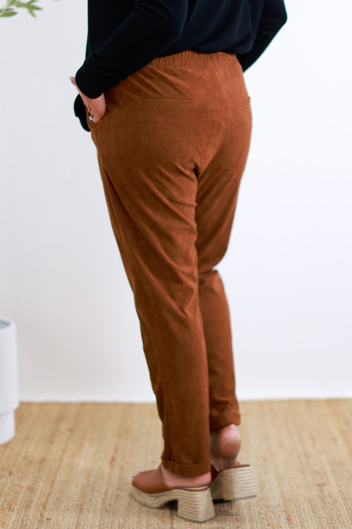 Wilder Stretch Cord Pant  - DUNE