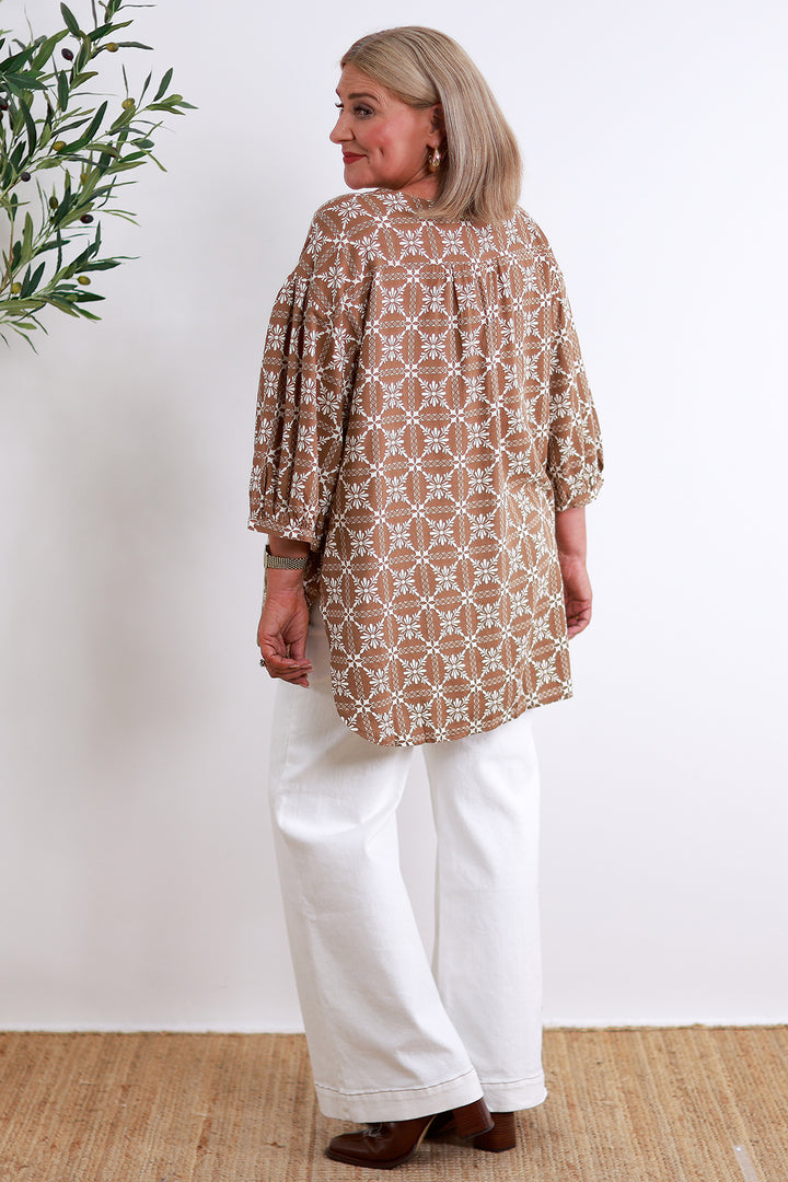 Mallory Relaxed Top | TAN
