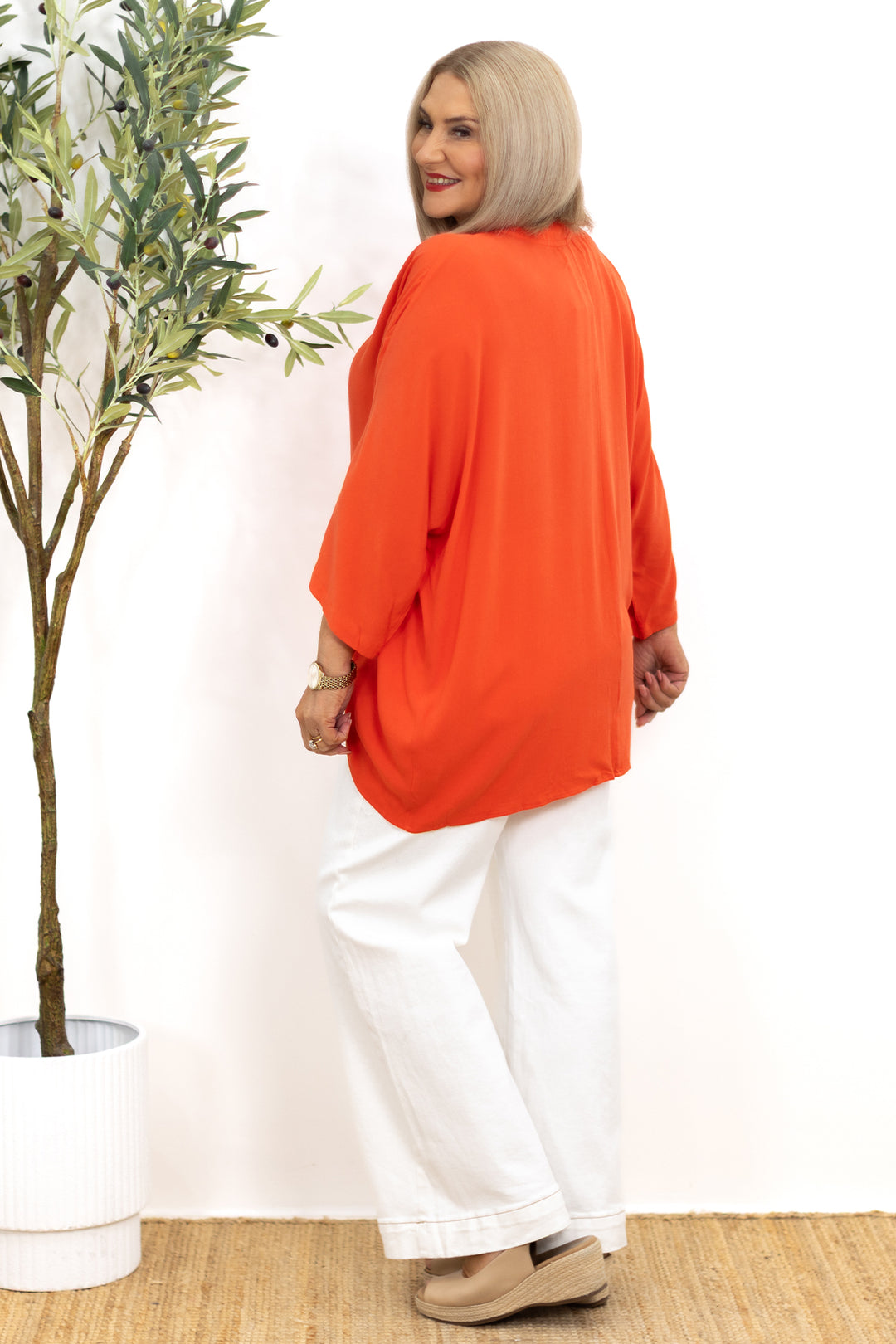 Allure Twist Top | CORAL