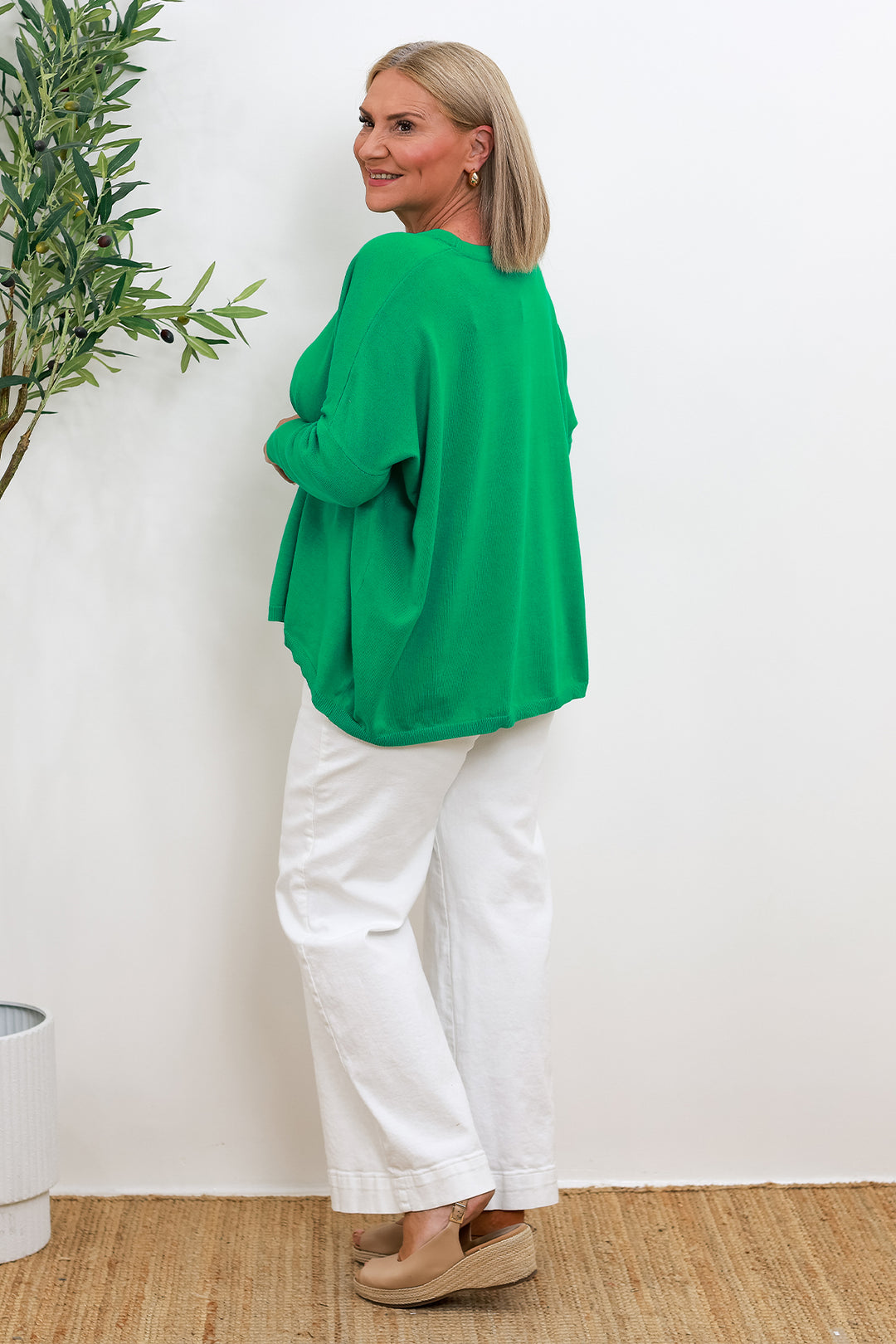 Halon Knit | OASIS