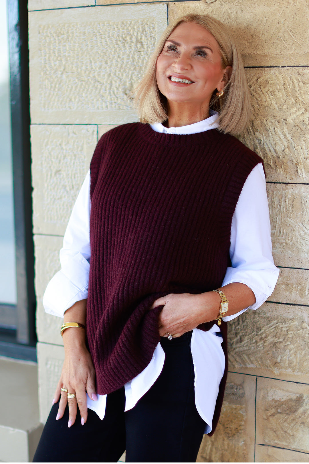 NEW Round Neck Vest | WINE