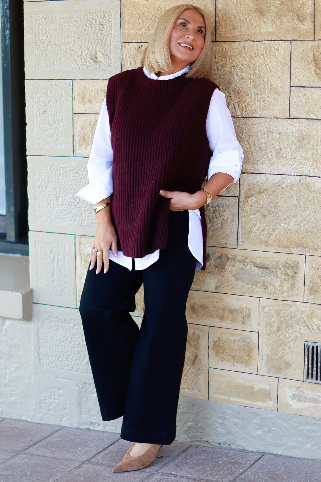 NEW Round Neck Vest | WINE