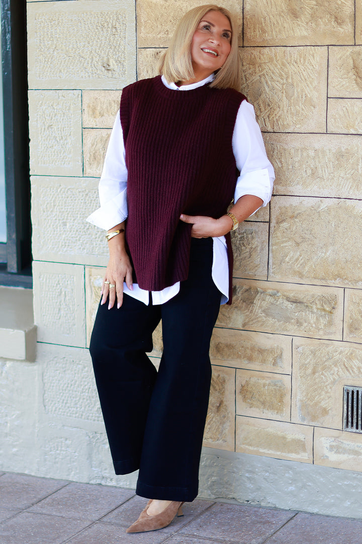 NEW Round Neck Vest | WINE
