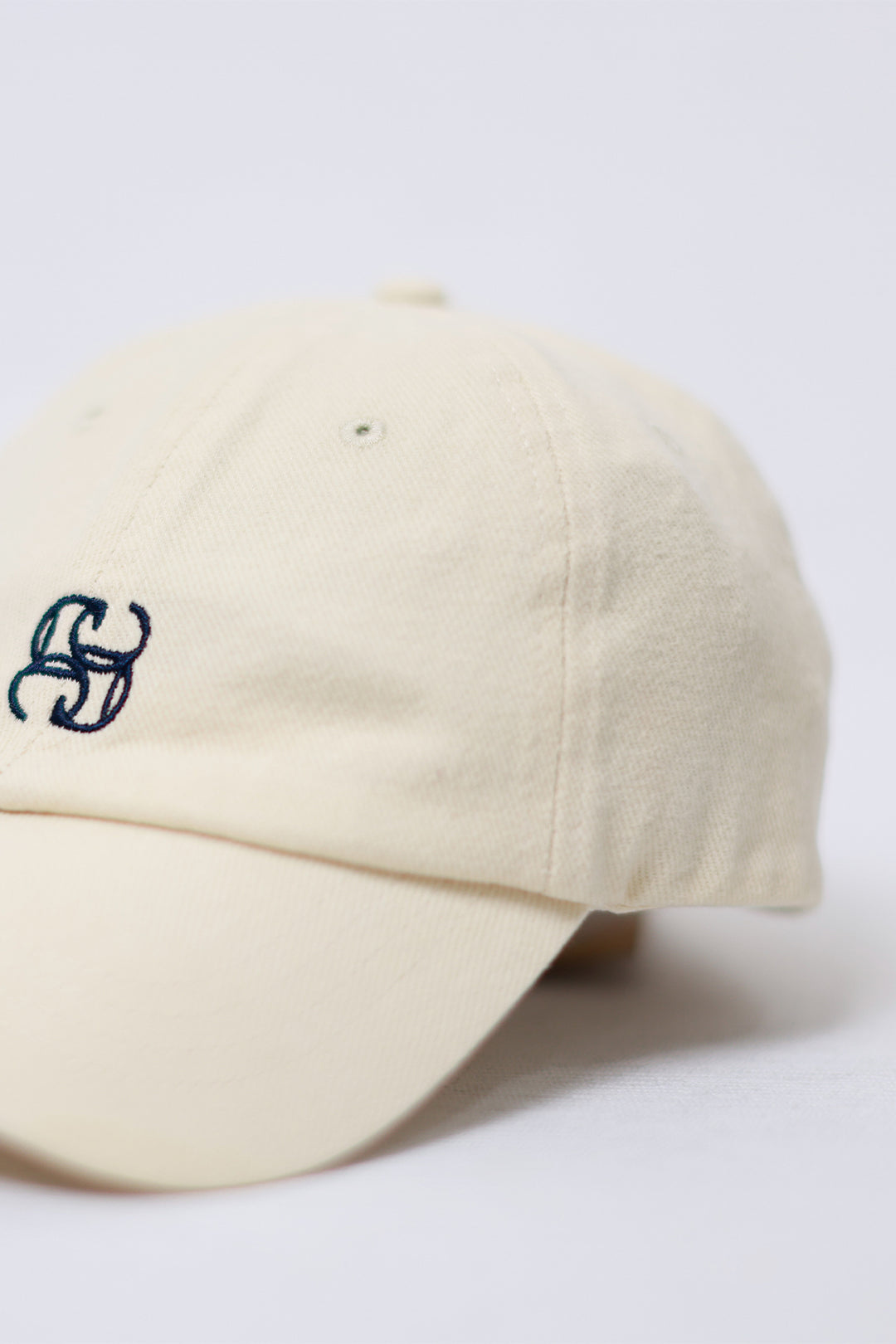 Every Day Cap | CREME