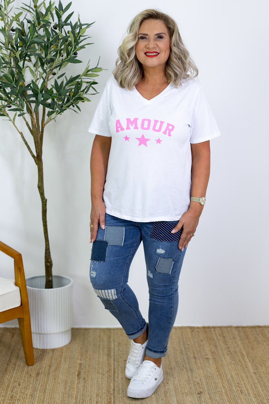 Urban Couture Jeam | Classic V  Amor'e Tee | Pink - FREE SHIPPING ON THIS BUNDLE