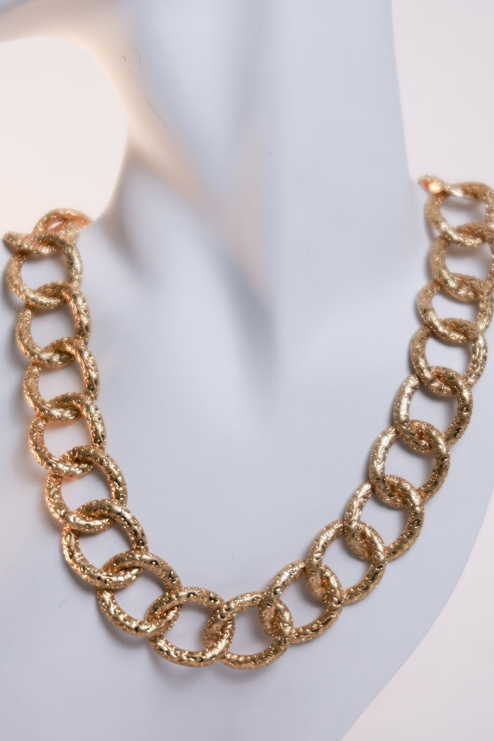 Estel Chain Necklace