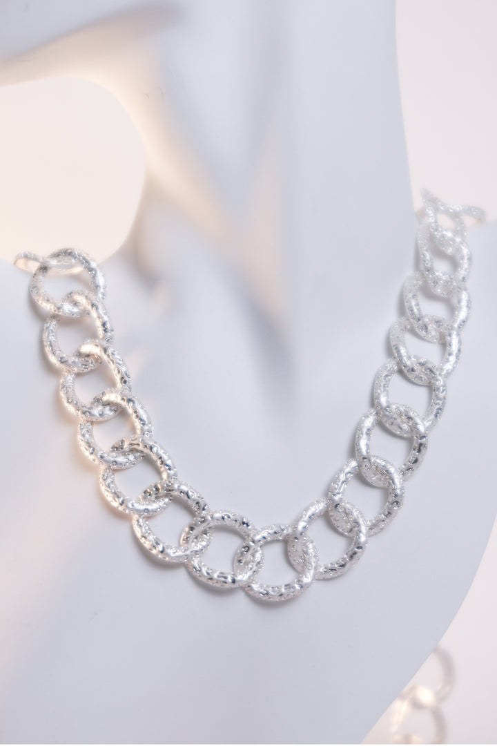 Estel Chain Necklace
