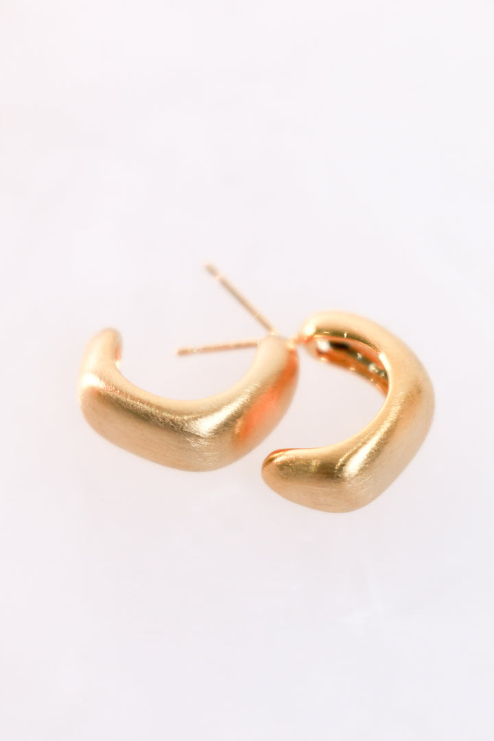 Heritage Satin Earring | GOLD HOOP