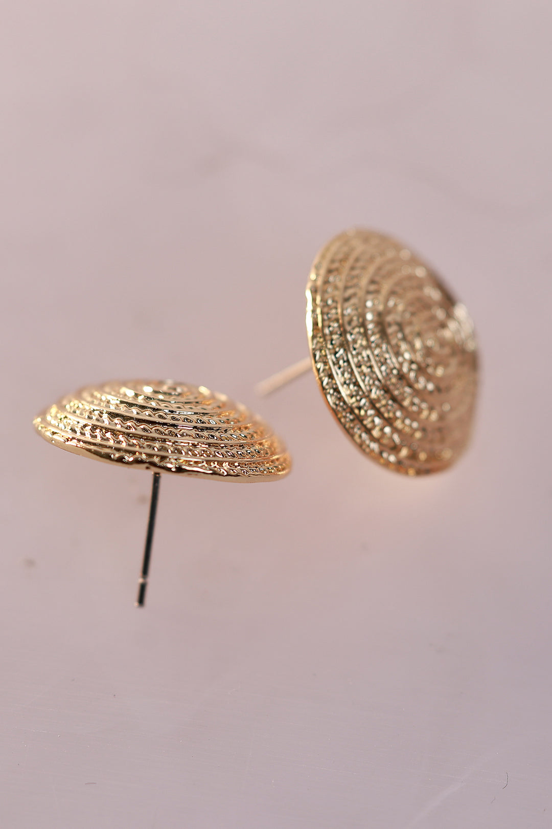 Aman Round Earrings