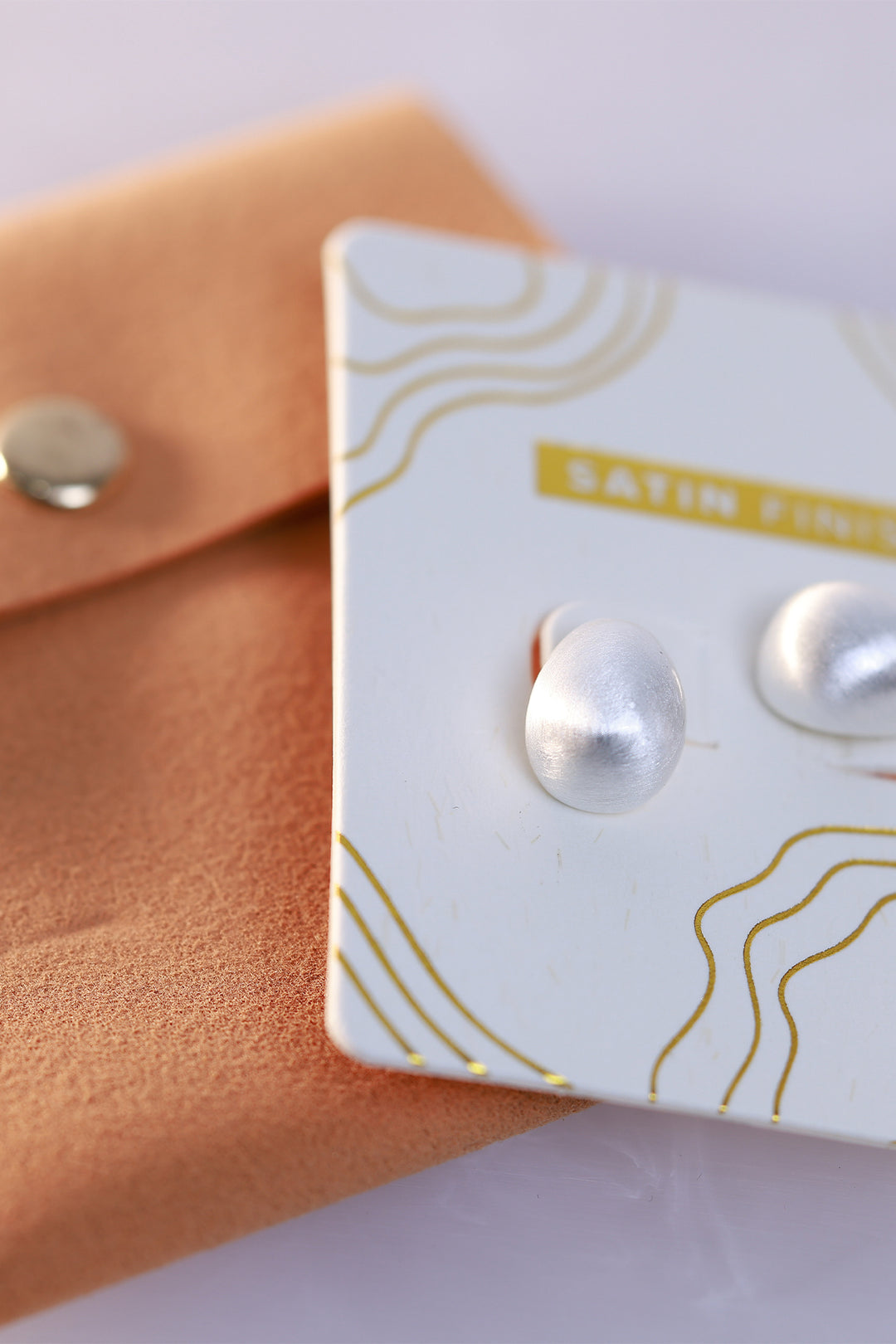 Heritage Satin Earring | SILVER DROP