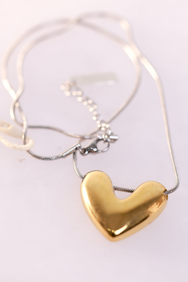 Francia Necklace | HEART