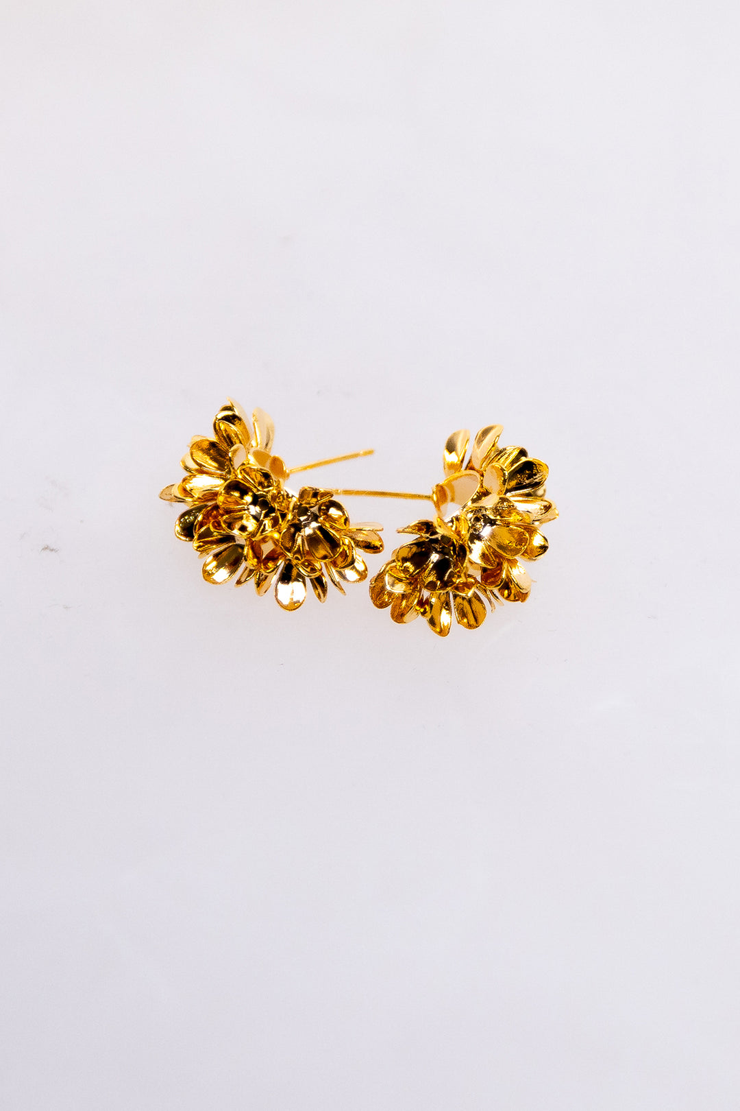 The Dahlia Earring Gold