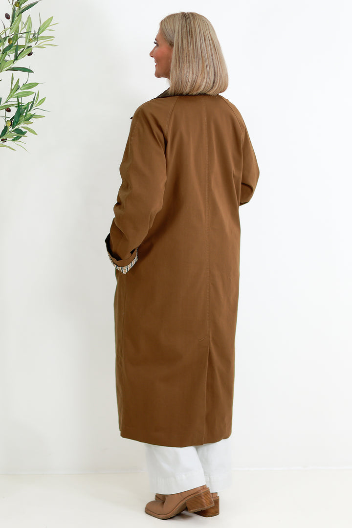 Ash Coat | TOFFEE CHOC COLLAR