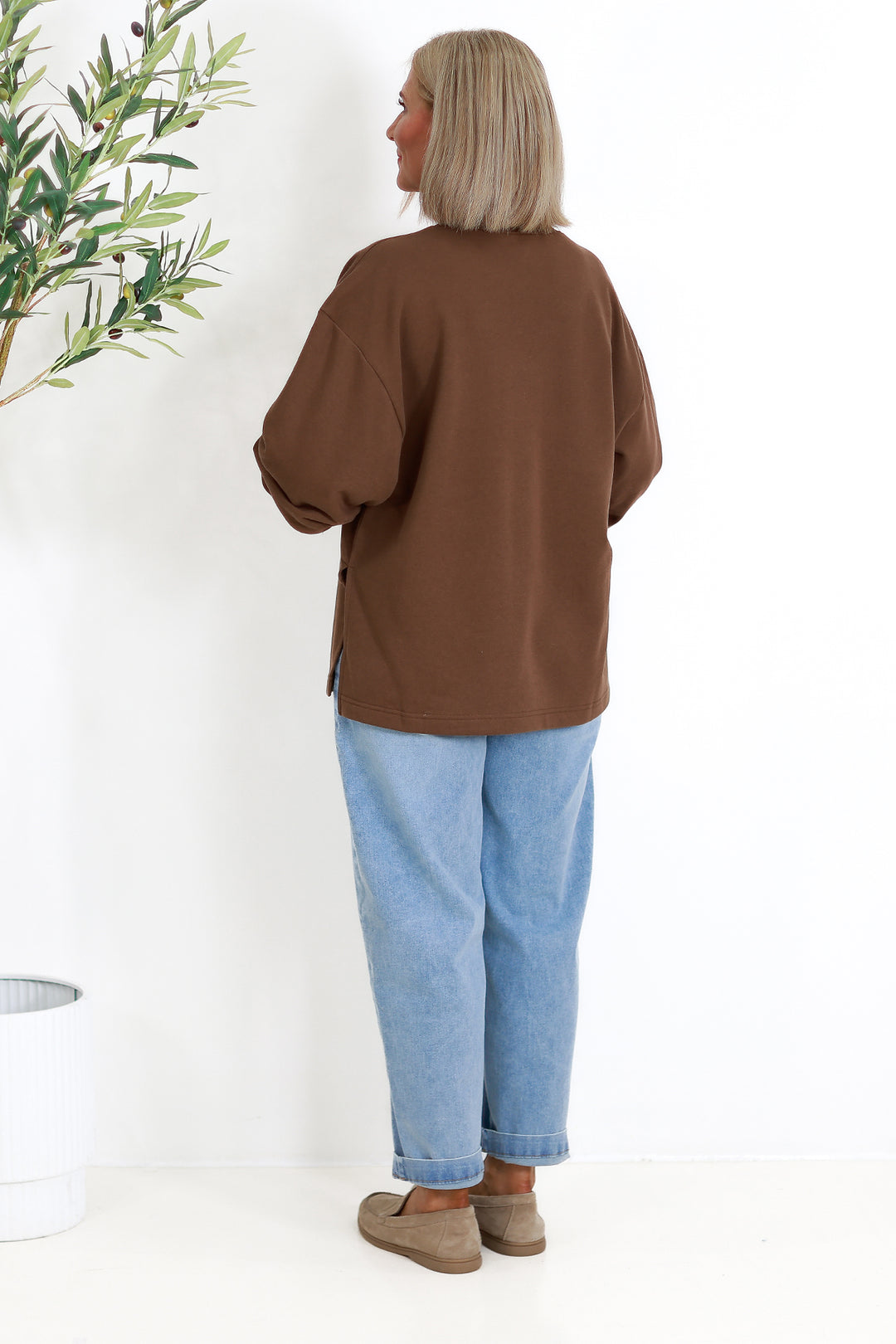 Coco V Crew | CHOC BROWN