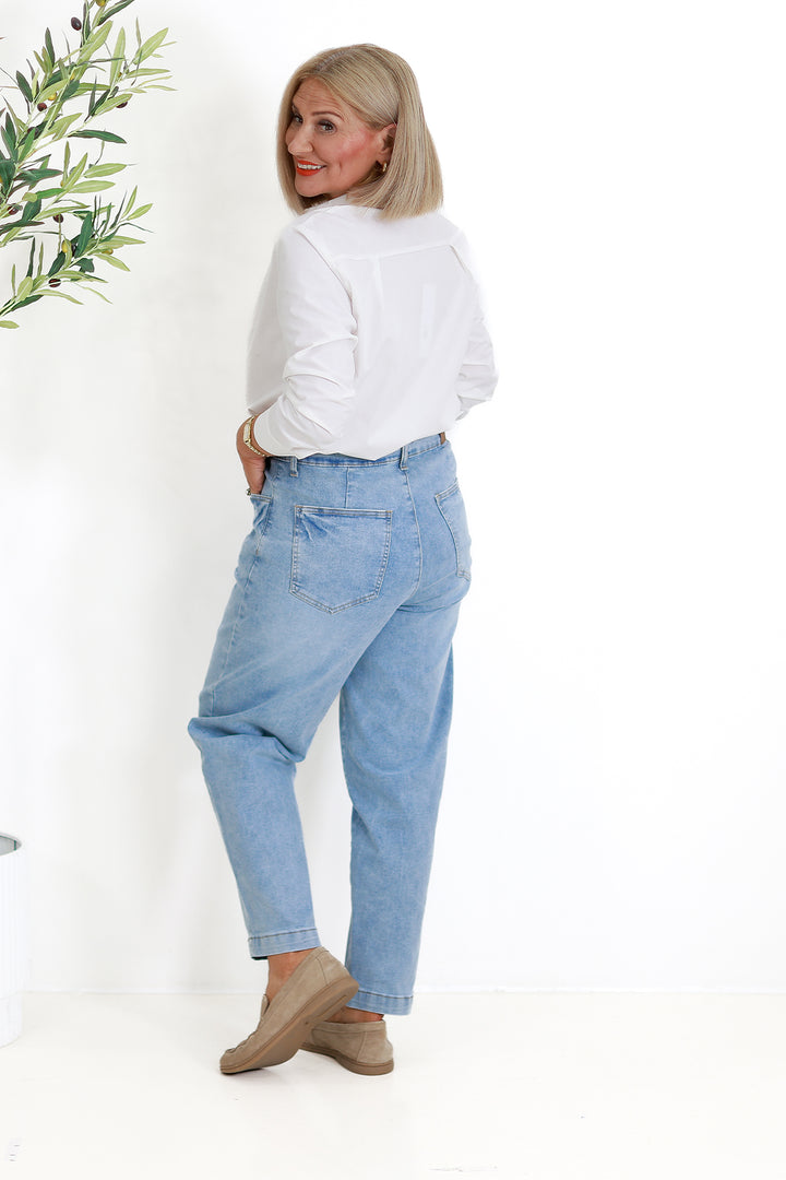 Hendrix Relaxed Stretch Jean | LIGHT BLUE