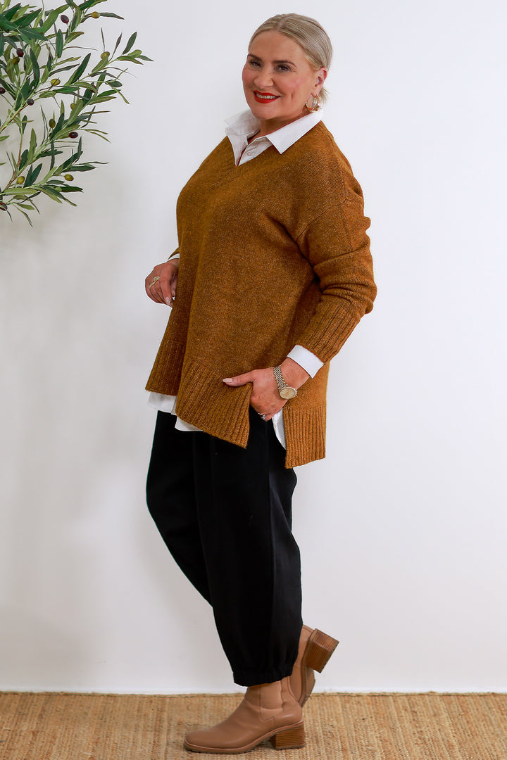 Diora Slouch Knit | TAN