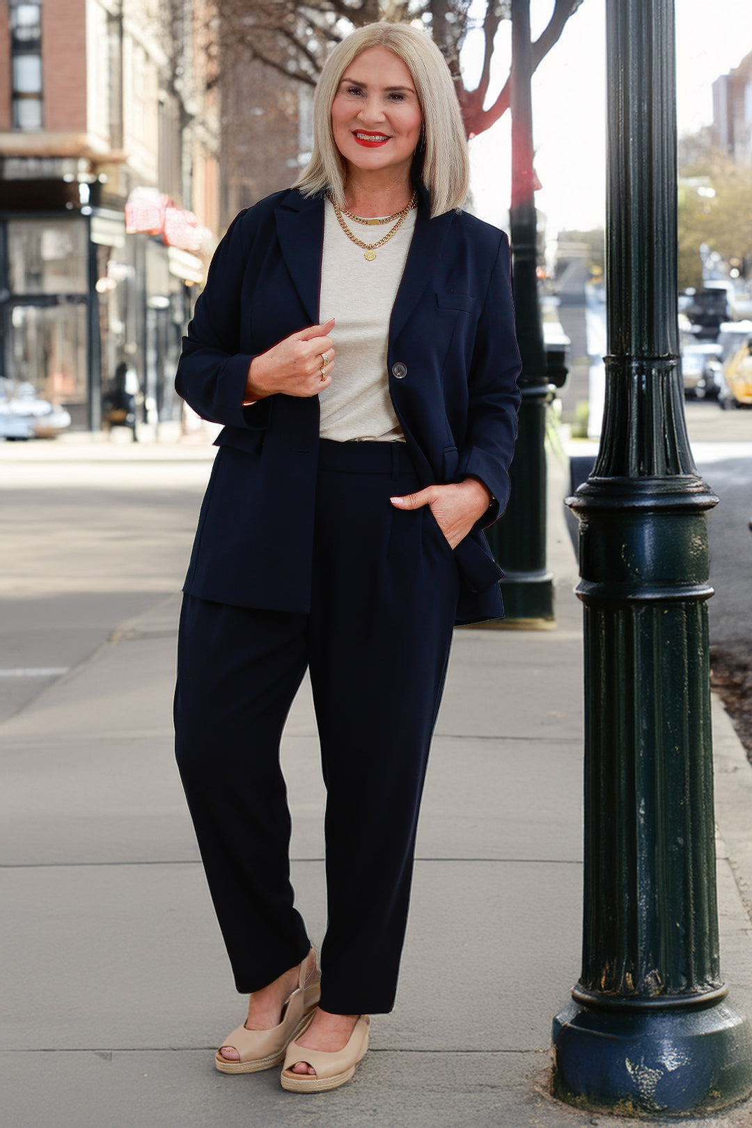 Eden Stretch Blazer |  INK NAVY