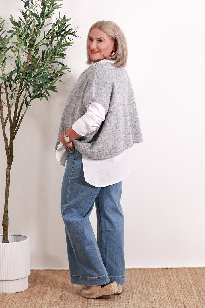 Lara Vest | GREY