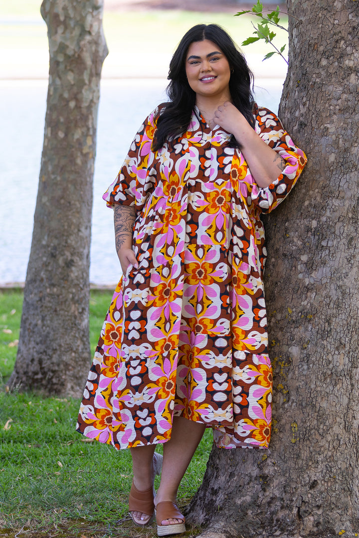 Lovesome dress | BROWN & PINK