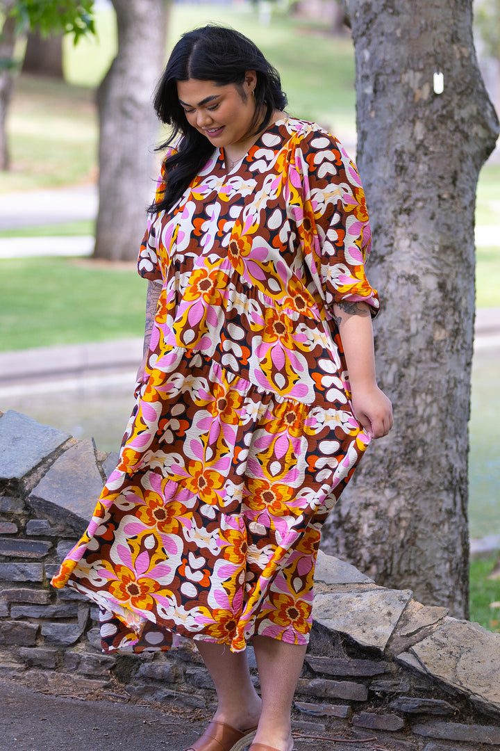 Lovesome dress | BROWN & PINK
