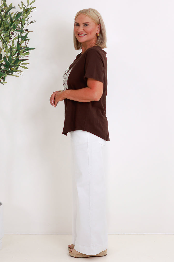 Young Hearts T-shirt | CHOC BROWN