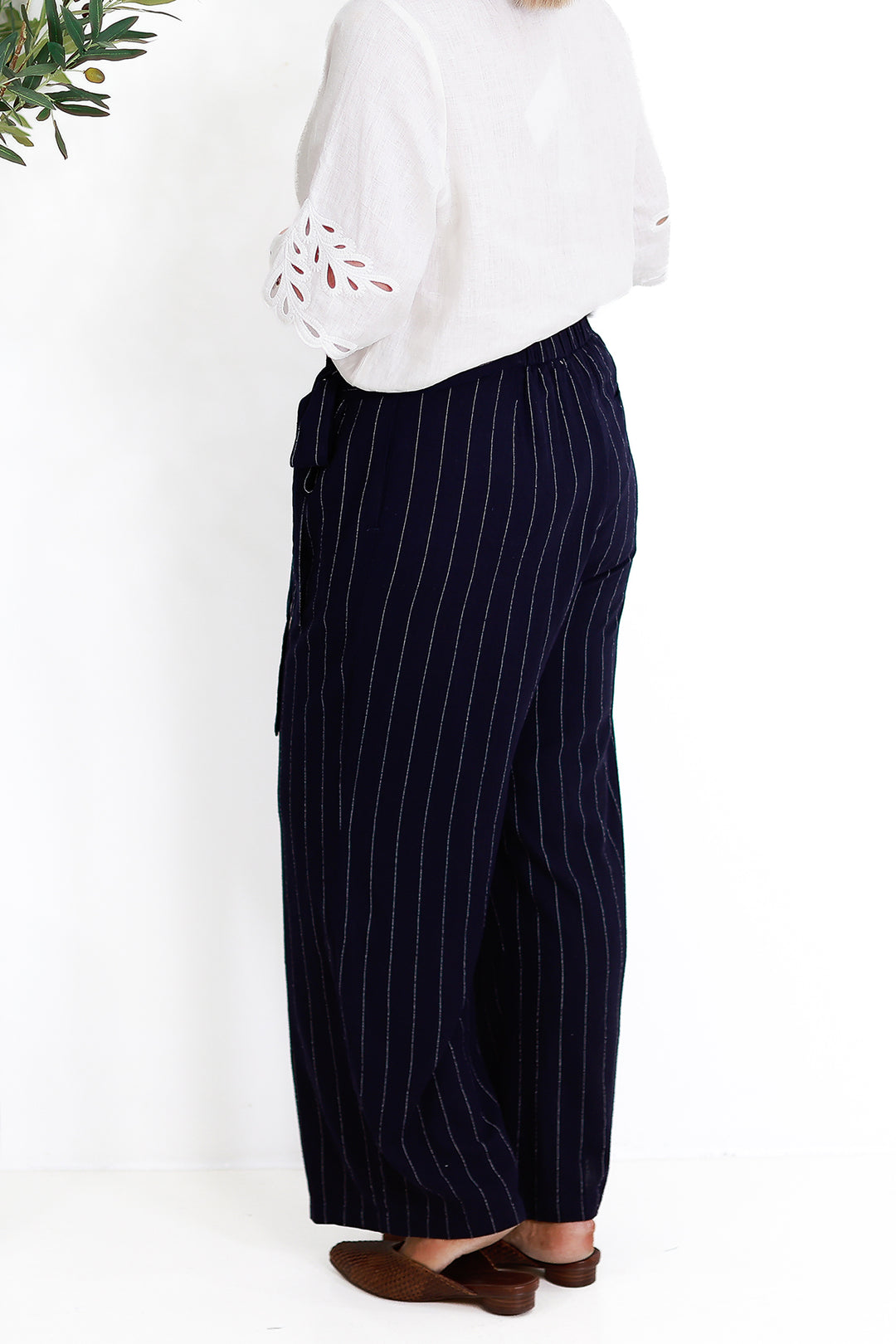 Virtue Pinstripe Pant | NAVY & WHITE