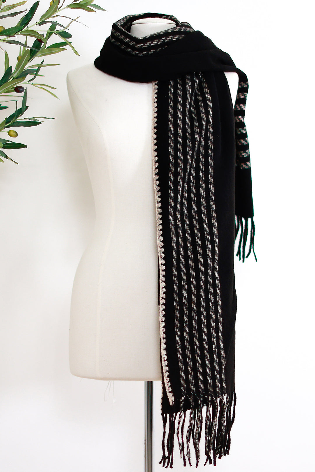 Hera Scarf